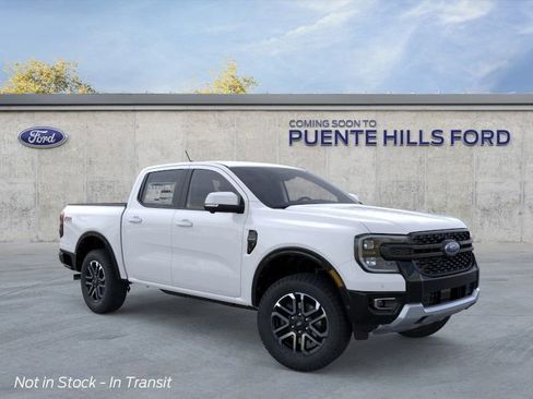 Used 2025 Ford Ranger Lariat w/ FX4 Off-Road Package image 7