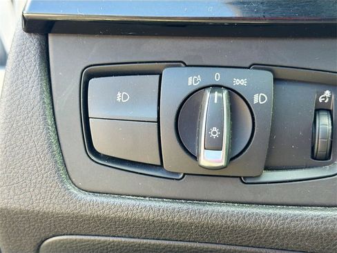 Used 2015 BMW 328d xDrive Wagon image 10