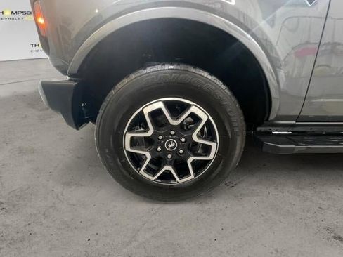 Used 2024 Ford Bronco Outer Banks AWD/4WD image 14
