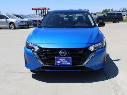 Used 2024 Nissan Sentra SR FWD image 2