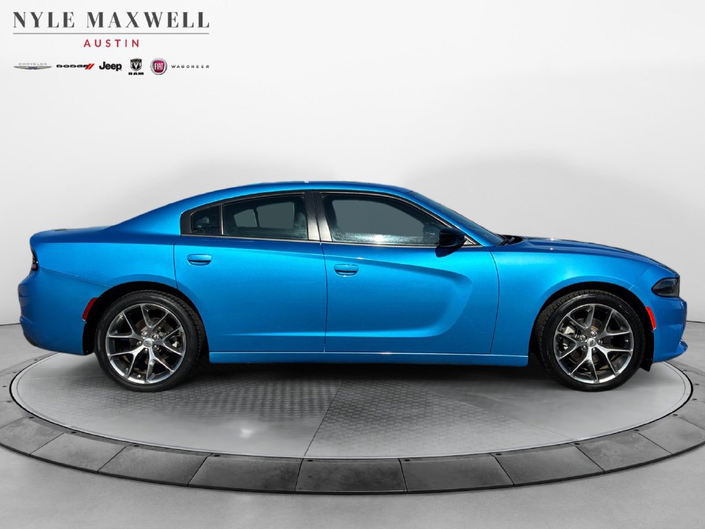 Used 2023 Dodge Charger SXT w/ Plus Group RWD image 17