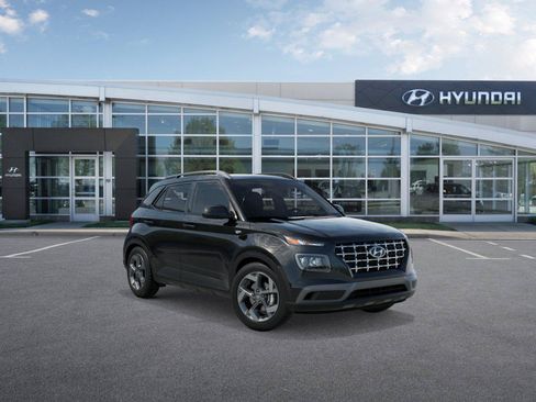 New 2026 Hyundai Venue SEL FWD image 2