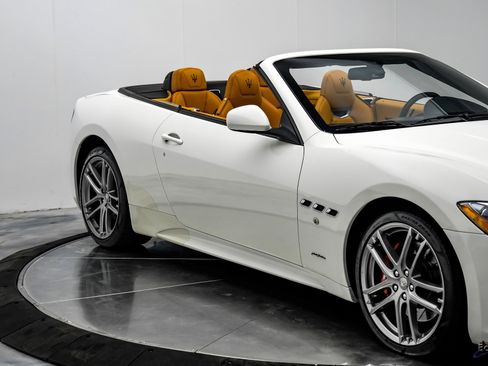 Used 2018 Maserati GranTurismo Sport image 30