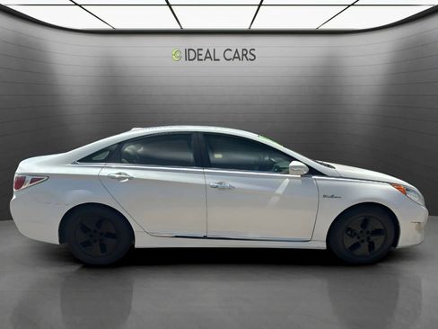Used 2012 Hyundai Sonata Hybrid FWD image 4