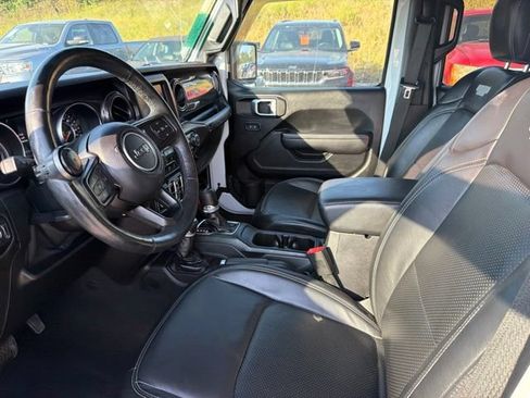 Used 2020 Jeep Wrangler Unlimited Sport AWD/4WD image 36