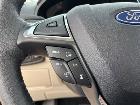 Used 2022 Ford Edge Titanium w/ Equipment Group 301A image 22