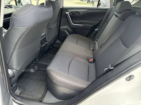 Used 2025 Toyota RAV4 LE AWD/4WD image 16