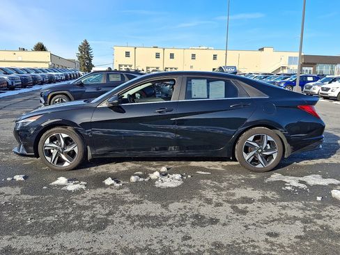 Certified 2023 Hyundai Elantra Limited image 8