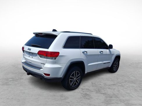 Used 2018 Jeep Grand Cherokee Limited w/ Trailer Tow Group IV AWD/4WD image 3