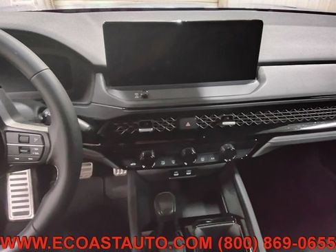 Used 2024 Honda Accord Sport image 12
