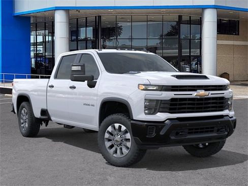 New 2026 Chevrolet Silverado 2500 Custom w/ Custom Value Package AWD/4WD image 7