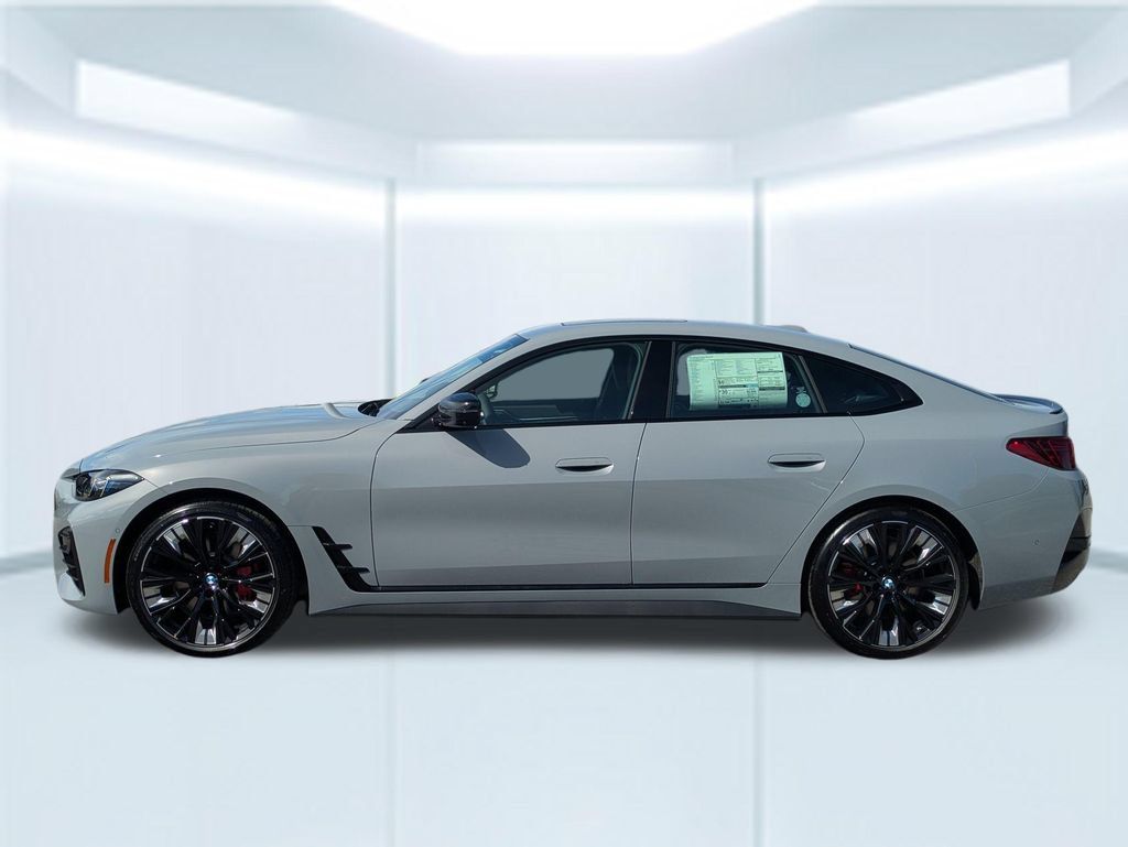 New 2026 BMW 430i w/ M Sport Package RWD image 2