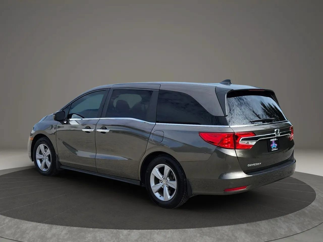 Used 2019 Honda Odyssey EX-L image 3