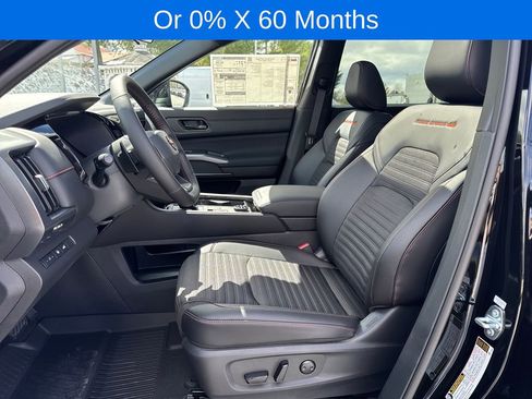 New 2026 Nissan Pathfinder Rock Creek w/ Rock Creek Premium Package AWD/4WD image 9