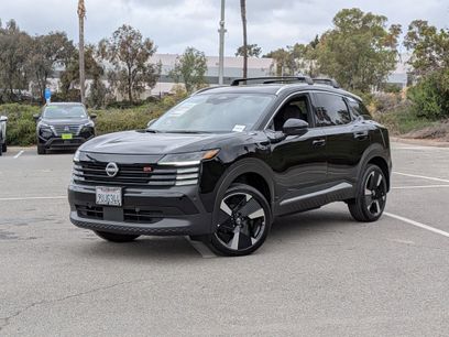 Certified 2025 Nissan Kicks SR