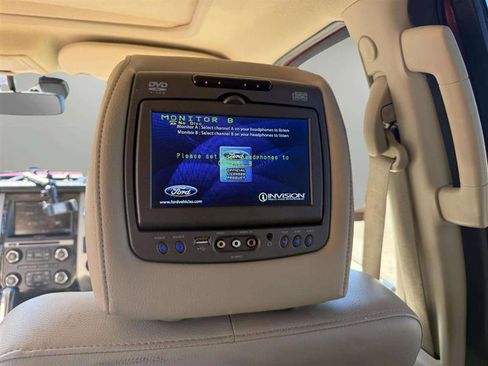Used 2015 Ford Expedition EL Limited w/ Equipment Group 301A image 24