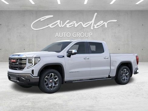 New 2026 GMC Sierra 1500 SLT image 2