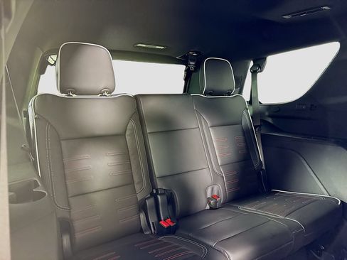 New 2026 GMC Yukon AT4 Ultimate AWD/4WD image 29