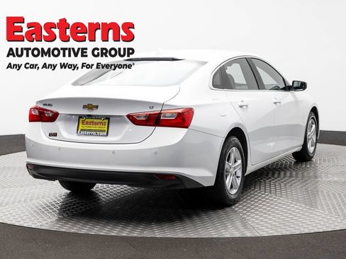 Used 2024 Chevrolet Malibu LT FWD image 5