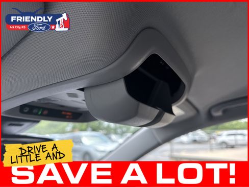 Used 2024 GMC Terrain SLT FWD image 35