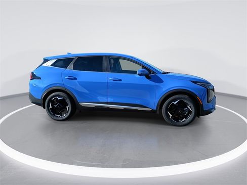 New 2026 Kia Sportage EX image 9