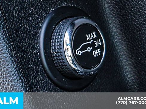 Used 2025 Cadillac XT4 Premium Luxury FWD image 51