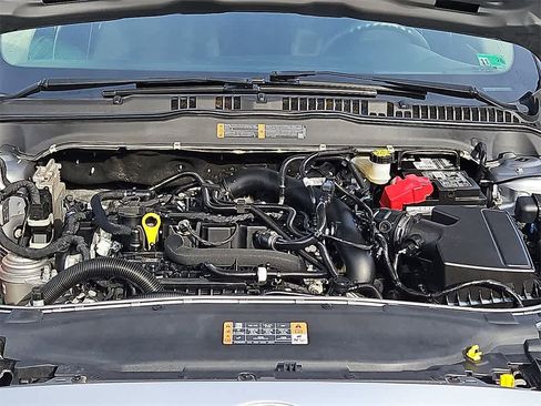 Used 2020 Ford Fusion SE image 28