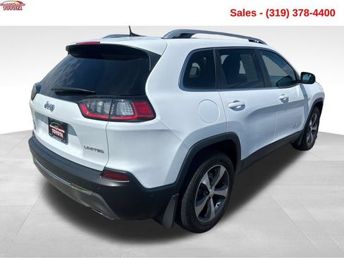 Used 2021 Jeep Cherokee Limited w/ Elite Package AWD/4WD image 5