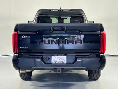 Used 2023 Toyota Tundra SR5 w/ SR5 Premium Package AWD/4WD image 6