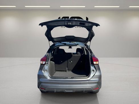Used 2024 Nissan Kicks S image 24