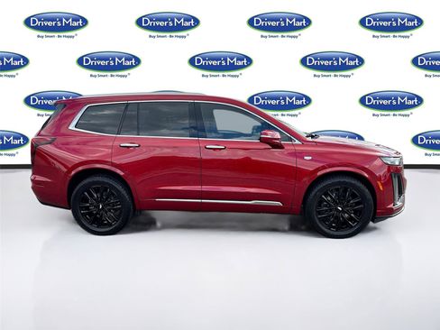 Used 2022 Cadillac XT6 Luxury image 9