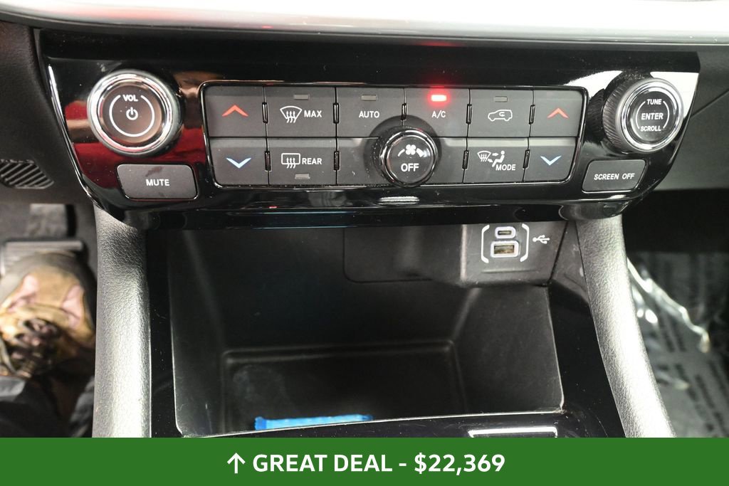 Used 2025 Jeep Compass Limited AWD/4WD image 33
