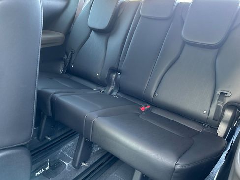 New 2026 Kia Carnival EX image 15