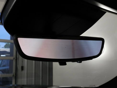 Used 2025 Cadillac Escalade ESV Sport w/ Touring Package image 42