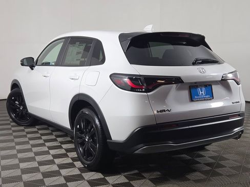 New 2026 Honda HR-V Sport image 7
