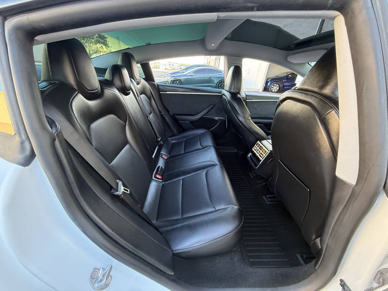 Used 2025 Tesla Model 3 Long Range AWD/4WD image 21