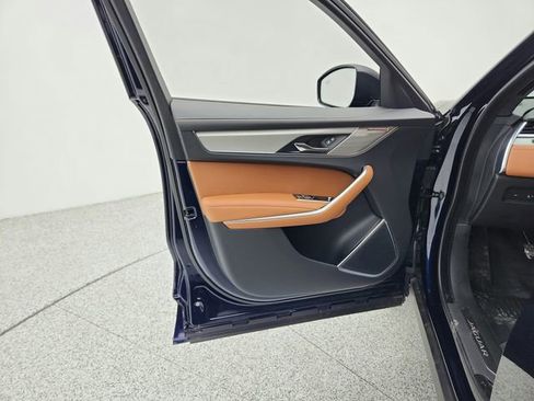 New 2026 Jaguar F-PACE R-Dynamic S image 23