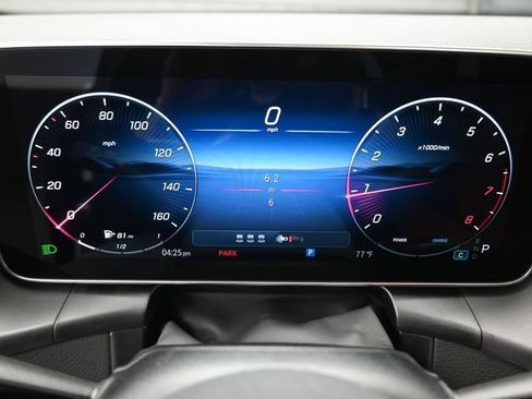 New 2026 Mercedes-Benz GLC 300 image 32