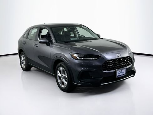 Used 2023 Honda HR-V LX image 3