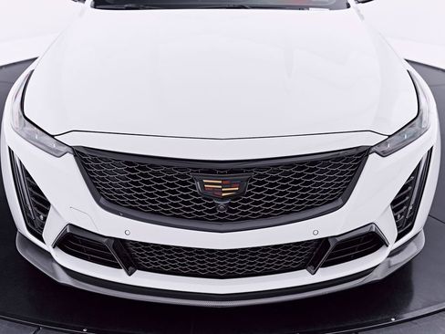 Used 2024 Cadillac CT5 V Blackwing w/ Driver Assist Package RWD image 19