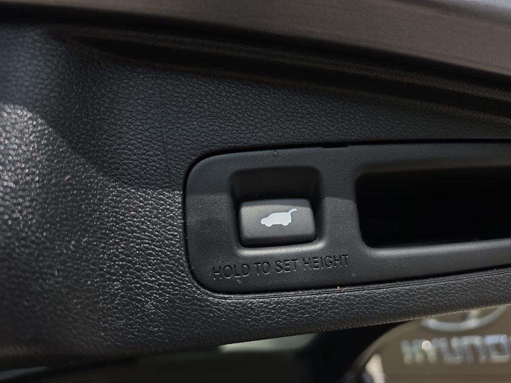 Used 2021 Honda CR-V Touring image 15