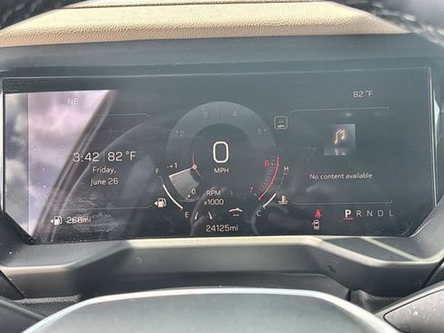 Certified 2026 GMC Acadia Elevation w/ Elevation Premium Package FWD image 12