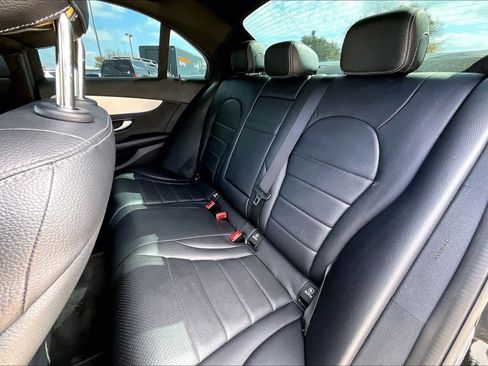 Used 2021 Mercedes-Benz C 300 Sedan image 21