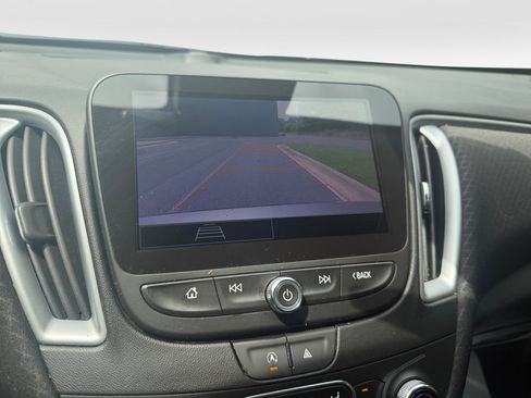 Used 2023 Chevrolet Malibu LT FWD image 20