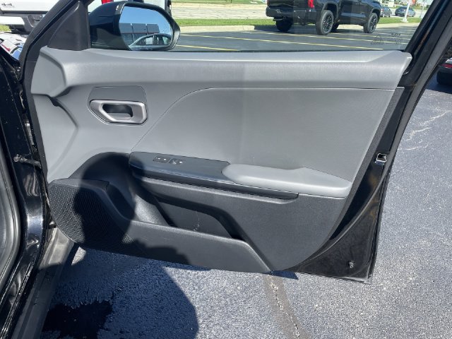 Used 2025 Kia K4 FWD image 38