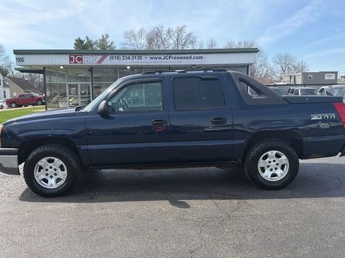 Used 2004 Chevrolet Avalanche Z66 w/ Preferred Equipment Group image 8