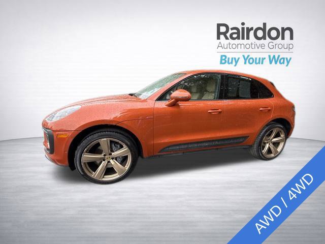 Used 2022 Porsche Macan AWD/4WD image 3