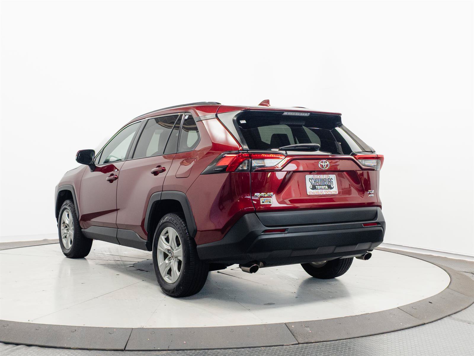 Certified 2021 Toyota RAV4 XLE w/ Convenience Package AWD/4WD image 11