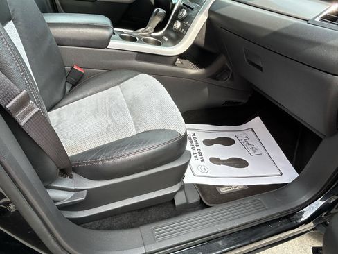 Used 2013 Ford Edge SEL w/ Black-White Styling Pkg FWD image 12
