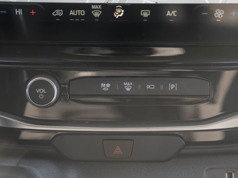 New 2026 Ford Transit 350 XLT image 29